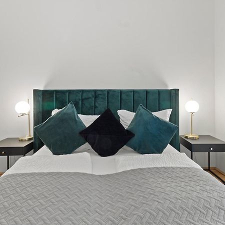 Balcony Apartment I 50 M² I Near City Center Wien Ngoại thất bức ảnh